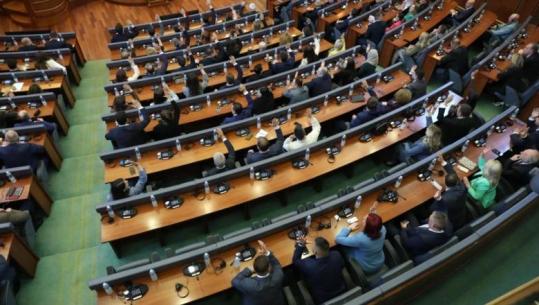 Dështon për të gjashtën herë seanca për konstituimin e Kuvendit të Kosovës! Krasniqi: Për tekat e një deputeteje, VV-ja po e mban peng shtetin