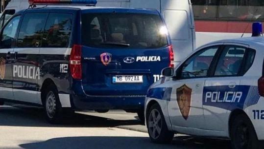 Krujë/ Sherr në parkimin e një lokali, qëllohet me armë drejt një makine! Autori në arrati