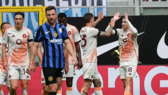 VIDEO/ Interi bën 'vetëvrasje' në shtëpi, Roma e mposht 0-1 dhe 'i heq nga duart' titullin kampion të Serie A