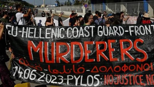 Anija e emigrantëve dyshohet se u përplas nga një anije e rojes bregdetare greke, Frontex nis hetimet