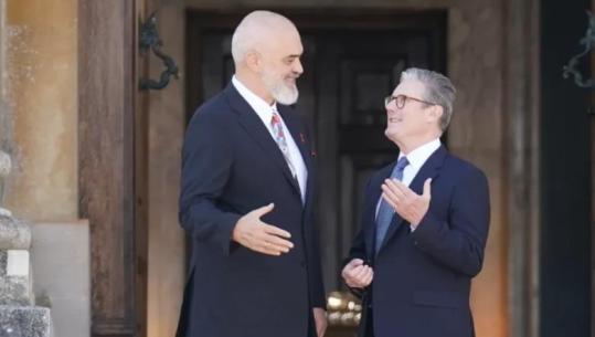 Nesër Samiti i Komunitetit Politik Evropian, Starmer vjen sot në Tiranë! Vizita e parë zyrtare e një kryeministri britanik