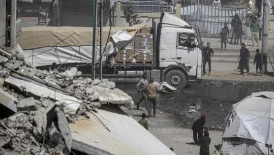 Izraeli sulmon një shkollë të kthyer në strehë në Gaza, të paktën 25 të vdekur! Kreu i Fondacionit të Ndihmës Amerikane jep dorëheqjen