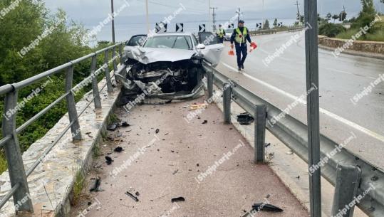 Aksident në aksin Lin–Pogradec/ Makina përplaset me trafikndarësen, përfundon në korsinë e biçikletave