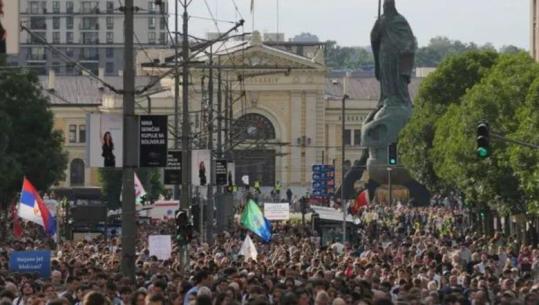 'Çohu, Serbi', studentët paralajmërojnë protestë masive në 32 qytete: Sa jetë duhet të humbasin për t’i dhënë fund korrupsionit?