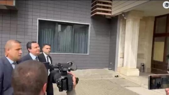 Sulmi i eskortës së Kurtit me vezë, pezullohen tre police nga detyra