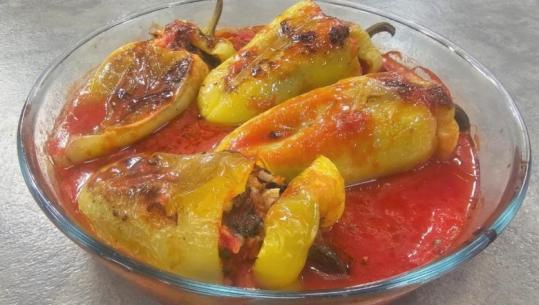 Speca të mbushur me oriz dhe perime nga zonja Albana