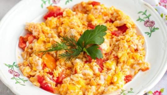 Vezë me kunguj e domate nga zonja Albana