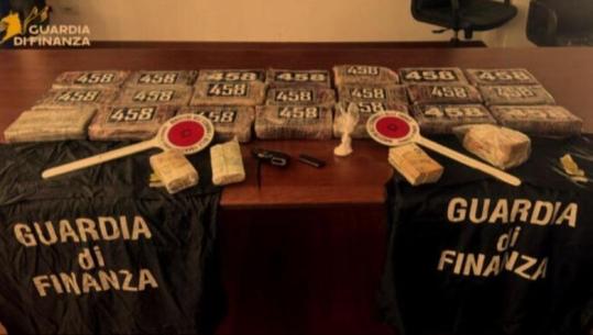 Itali/ Gjykata e liroi me arrest shtëpiak pasi u kap me 25 kg kokainë, armë dhe 55 mijë euro cash, Apeli rikthen në qeli shqiptarin (EMRI)