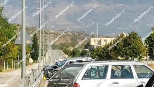 Gjirokastër/ Makinat përplasen me njëra-tjetrën, nuk dihet nëse ka të lënduar