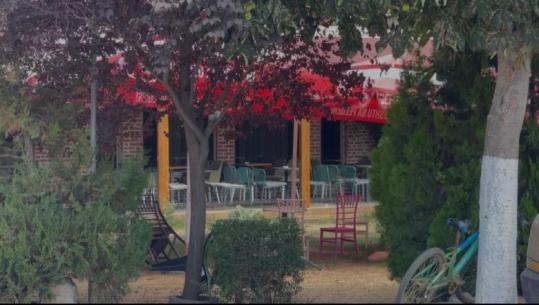 Vrasja në Maliq/ Djali dhe babai në burg, familja e autorit largohet nga banesa për arsye sigurie! I mbyllur edhe lokali ku ndodhi ngjarja