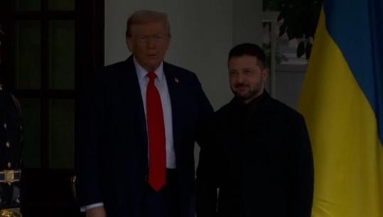 Zelensky mbërrin në Shtëpinë e Bardhë, pritet nga Donald Trump (VIDEO)