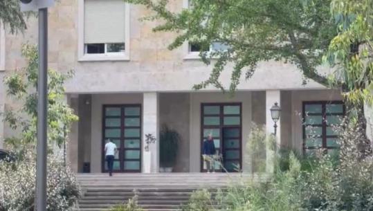 Pas Ibrahimajt, Metes e Malajt, në kryeministri shkon edhe biznesmeni nga Kosova Behgjet Pacolli (VIDEO)