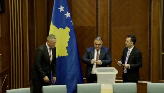 A është legjitim shorti për nënkryetarin serb të Kuvendit të Kosovës?