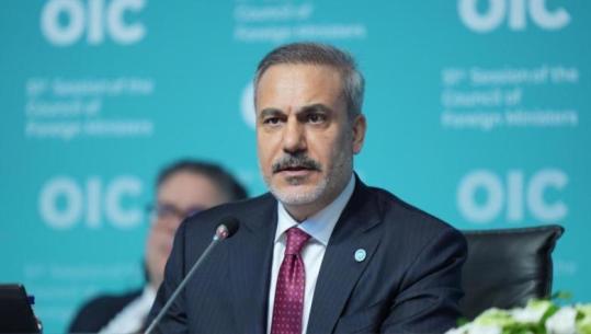 Turqia: Rusia ka reduktuar kërkesat territoriale në Ukrainë, e gatshme të ndërpresë luftimet nëse i jepet Donbasi