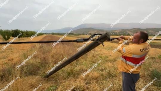 Pogradec/ Stuhia e erës dhe shiut rrëzon shtyllën e tensionit të linjës private të energjisë!