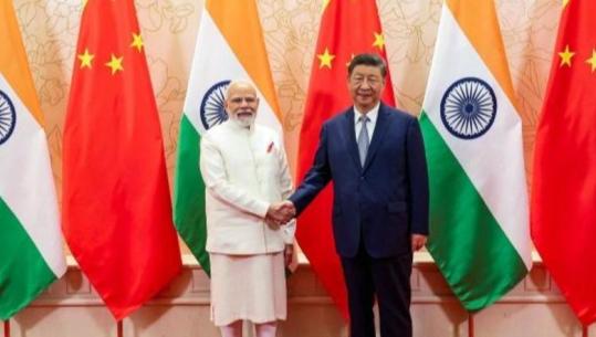 Samiti në Kinë/ Nju Delhi dhe Pekini më pranë njëri-tjetrit! Kryeministri Modi: Bashkëpunimi i shërben interesave të 2.8 miliardë qytetarëve