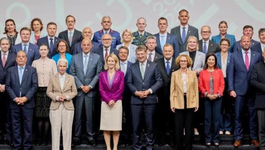 Po tani? BE kërkon mënyra të reja për të mbështetur Ukrainën