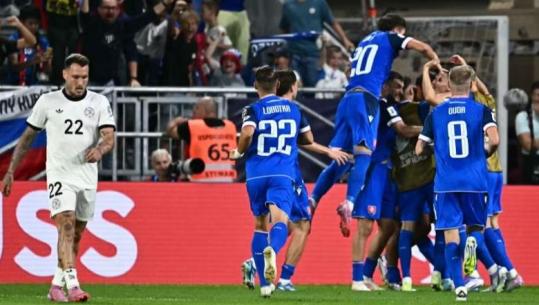 VIDEO/ Gjermania turpërohet në nisje të kualifikueseve, Sllovakia e mposht 2-0