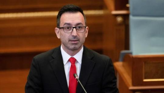 Kosovë/ Gjykata Kushtetuese letër Kuvendit për ankesën e Listës Serbe, 'anashkalon' kryetarin Basha, i drejtohet zv. sekretarit të Përgjithshëm