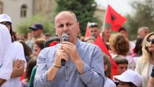 Peqin/ Rrethimi i Rrugës Egnatia me asfalt, kryebashkiaku Maçi s'pranon kritikat: Rruga shfrytëzohet edhe nga banorët e zonës