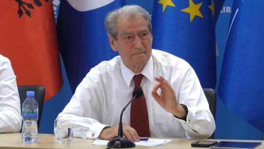 Bardhi konfirmohet si kreu i Grupit të PD, vetëm Leskaj voton kundër! Berisha propozon Gjekmarkajn si nënkryetar Kuvendi