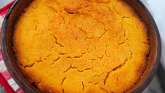 Bukë misri që përgatitet në 5 minuta /Ja receta dhe sekreti i shijes nga zonja Albana