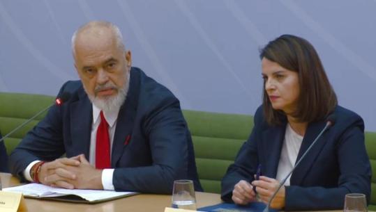 Rama: Lehtësuam vizat e punës, në ministri lajmi shkoi sikur ishte nisur me pëllumb! Ca drejtorë janë për librat e Franz Kafkës