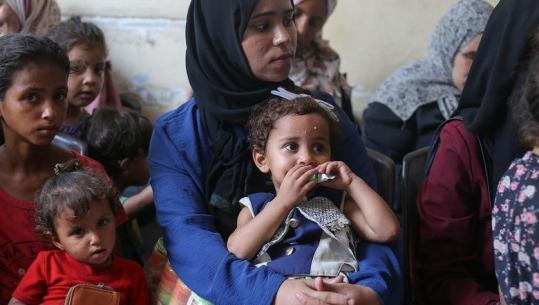 UNICEF: Kamionët që transportonin ushqim për fëmijët në Gaza u grabitën nga persona të armatosur