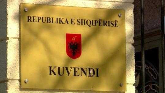 Opozita kërkon shkarkimin e tij, Peleshi i thërret në mbledhje të hënën për plotësimin e komisioneve parlamentare! PD drejt Kushtetueses 