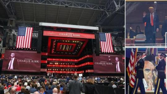SHBA/ Mbahet ceremonia përkujtimore për Charlie Kirk! Policia: Pritet të marrin pjesë 200 mijë persona! Bashkëshortja: Një natë para tragjedisë i thashë të vishte antiplumb
