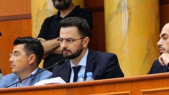 Shabani: Shkarkimi i Veliajt, jo ditë triumfi, por vendosje e interesit qytetar mbi atë të kryetarit të Bashkisë