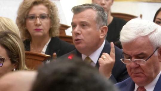 Propozimi i Besart Xhaferrit, grupi parlamentar i PS-së bashkohet me opozitën: Do të mbajmë 1 minutë heshtje për Abdi Baletën