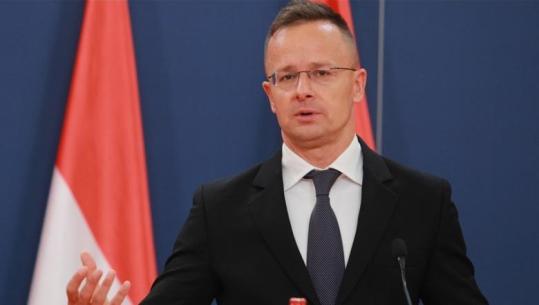 Hungaria i përgjigjet Trump: Ne nuk do të ndalojmë së bleri naftën ruse