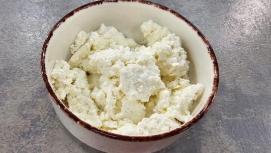 Ja sa thjesht e bëni vetë gjizën në shtëpi, receta nga zonja Albana