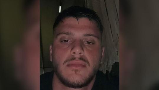 Policia zbardh vrasjen në Durrës: Autori shkoi në banesë për të blerë drogë nga Valbon Beqirit, u arrestua ai dhe bashkëpunëtori
