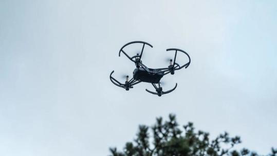  Suedi, disa dronë pikasen pranë bazës së Marinës Suedeze