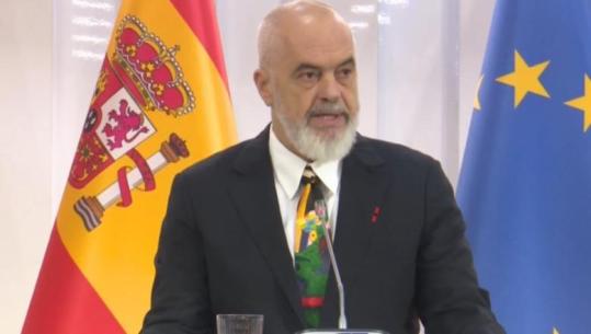 Rama: Universitetet po krijojnë programe për AI dhe nanoshkencën! Vizioni ynë, të rinjtë të studiojnë në vend teknologjinë e së ardhmes