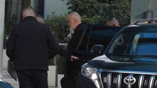 Zgjedhjet në Tiranë/ Rama mbledh strukturat e PS, u ndan detyrat dhe zonat: Angazhim për të mbështetur Manastirliun (LISTA E PLOTË)