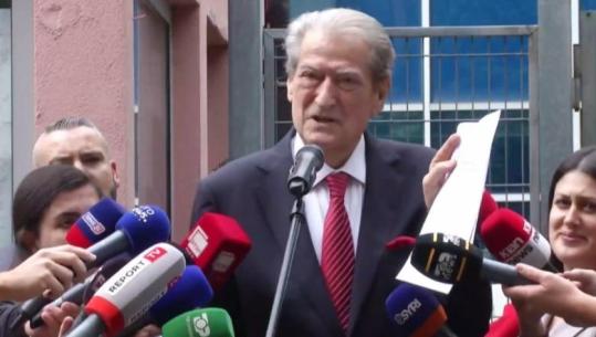 Berisha ‘kujtohet’ për Metën dhe sulmon Dumanin: E mbajnë në qeli, por Pajtime Fetahun e liruan