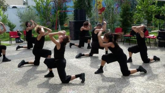 Çelet edicioni i katërt i Festivalit Ndërkombëtar të Dancit! Angjelin Preljocaj: Shfaqjet në rrugë, festivali i banorëve!