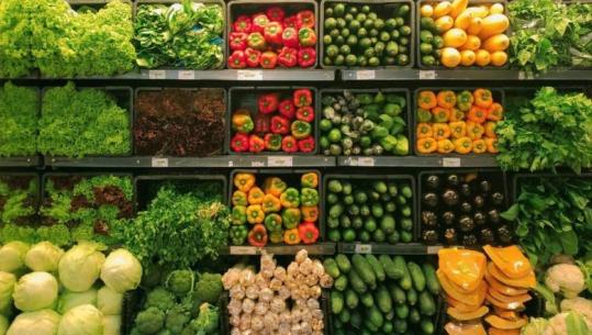 Pesticide edhe kontrabandë në Shqipëri, 23 ngarkesa fruta-perime të kontaminuara! Autoriteti i Bimëve: 28 fermerë të kallëzuar! AKU: Gjobë 25 farmacive bujqësore