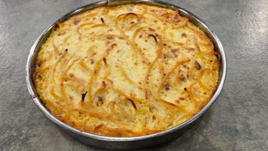 Pastiçe me kimë dhe beshamel nga zonja Albana / Super shije që nuk do t'i ndaheni