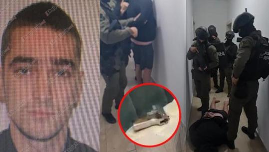 I shtrirë në tokë dhe me pranga në duar, momenti kur RENEA arreston nipin e Astrit Avdylajt! Flinte me armë te koka (VIDEO)