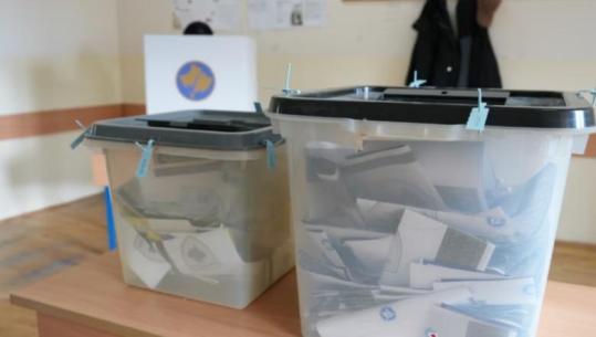 Balotazhi në Kosovë/ Nesër votohet për krerët e 18 komunave, 1.3 milion qytetarë me të drejtë vote