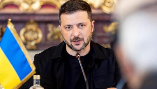 Zelensky i heq shtetësinë kryetarit të bashkisë së Odesës: Mbante pasaportë ruse