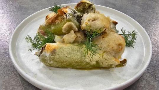 Speca në brumë të mbushur me mish të grirë nga zonja Albana