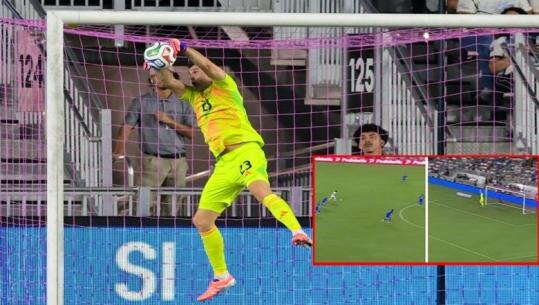 VIDEO/ Kundërshtari tentoi surprizën nga 70 metra largësi, çfarë pritje nga Emiliano Martinez