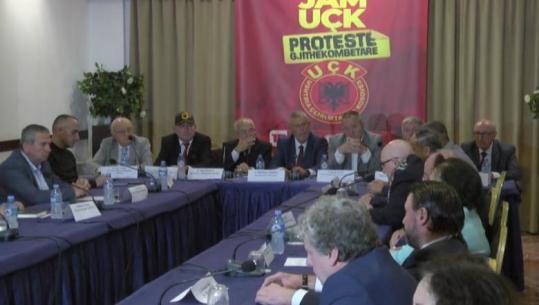 Protesta për UÇK-në, mbahet konferenca në Tiranë! Kreu i OVL Gucati: Gjykata e Hagës politike dhe e njëanshme! Bazohet në gënjeshtrat e Dick Martit