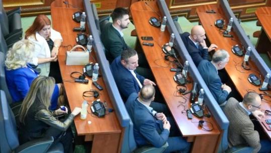 Kosovë/ Lista Serbe i drejtohet sërish Kushtetueses së Kosovës: Janë shkelur Kushtetuta dhe Rregullorja e punës së Kuvendit 