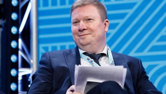 Këshilltari i Kremlinit: Trump po bën blofin me raketat  me Tomahawk, përfshihet në luftë nëse ia jep Kievit! Sulmet me dronë? Evropa s'është gati për luftë